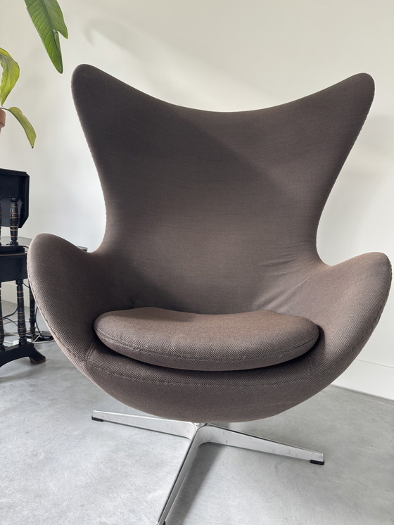 Image 1 of Silla huevo de Fritz Hansen
