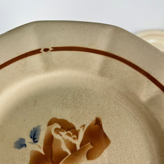 Image 1 of Set of 6 Sarreguemines dinner plates with floral motif, first half of the 20th century