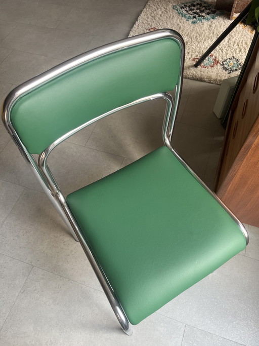 Chaise chromée rétro style Bauhaus