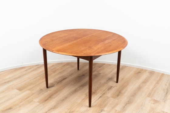 Mesa y sillas de Hans Wegner – Conjuntos de comedor, Madera, Vintage (photo 8 of 15)