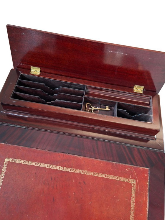 Image 1 of Eleganter Schreibtisch „Davenport“ aus Mahagoni