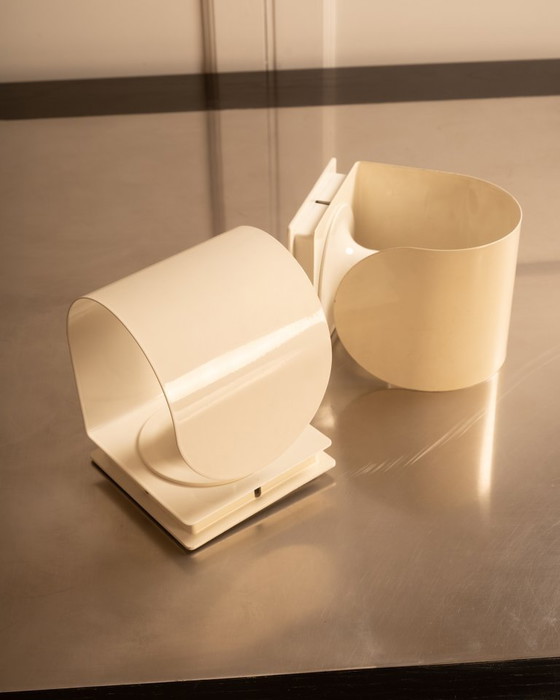 Image 1 of Paire d'appliques murales - Italie