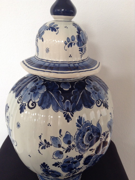Image 1 of Delfts Blauwe VLS Velsen Holland dekselvaas,  gemberpot, urnvaas