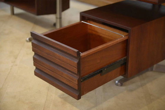 Rosewood desk model T95 by Osvaldo Borsani for Tecno 1960s, Italian Design (photo 10 of 17)