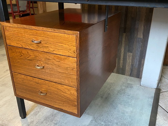 Bureau de direction double face scandinave en palissandre et métal 6 tiroirs vintage années 60 – Bureaux (photo 7 of 20)