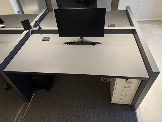 Image 1 of Drentea X Vepa Büroeinheit bestehend aus 4 Schreibtischen