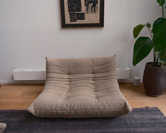 Image 1 of Conjunto icónico de Togo en un estado excepcionalmente bello.