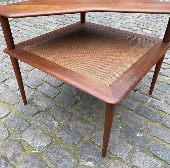 Image 1 of Une Table d'Angle par Peter Hvidt, Danemark, 1960's