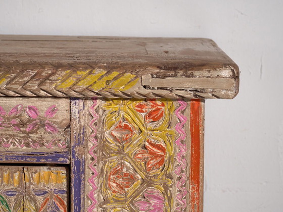 Antiker geschnitzter polychromer Unterschrank aus Kiefer – Xinjiang, ca. 1900 – Buffetschränke, Iron (photo 30 of 40)