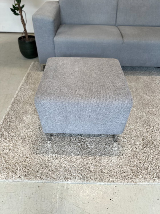 Image 1 of Canapé d'angle gris avec pouf 270x150cm