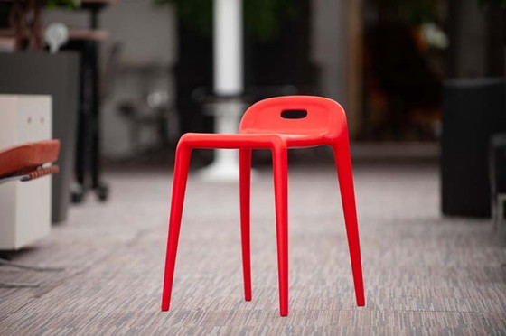 Image 1 of Magis Yuyu Hocker