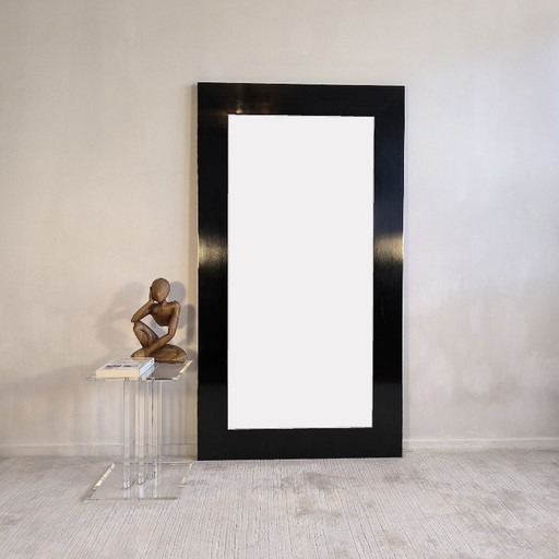 Barbara Barry – Large, elegant and timeless black lacquered designer mirror