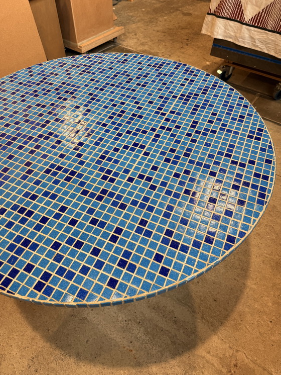 Image 1 of Table en céramique avec base en acier noir