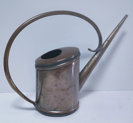 Vintage Kupfergießkanne mit großem, gebogenem Griff