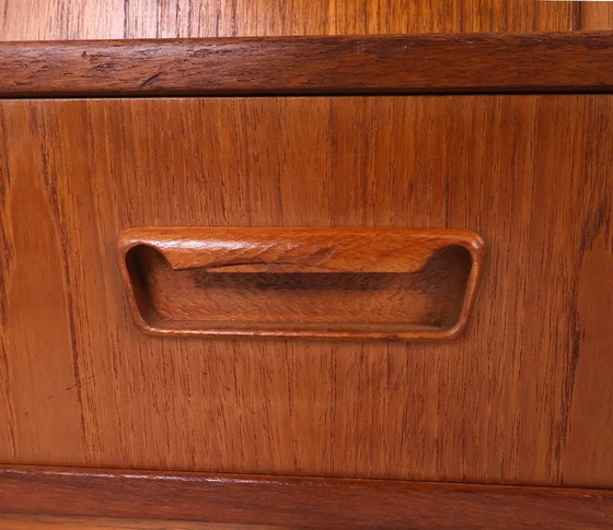 Image 1 of Vintage hoog teak dressoir, 1960s