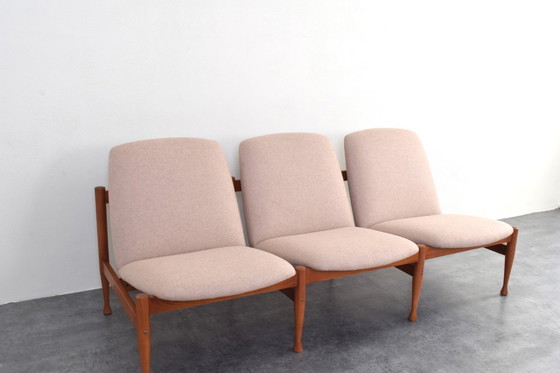 Image 1 of Mid-Century sofa van Marian Grabiński, jaren 60.