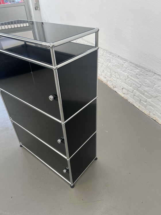 Image 1 of USM Haller buffetkast