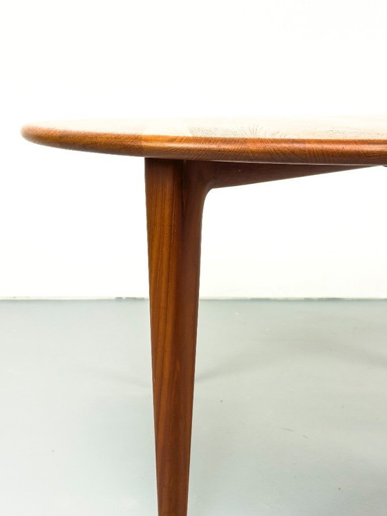 Image 1 of Circular Teak Coffee Table from Mikael Laursen, 1960s