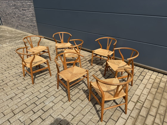 Image 1 of 8 sillas Wishbone CH24 de roble de Hans J. Wegner, Carl Hansen & Son