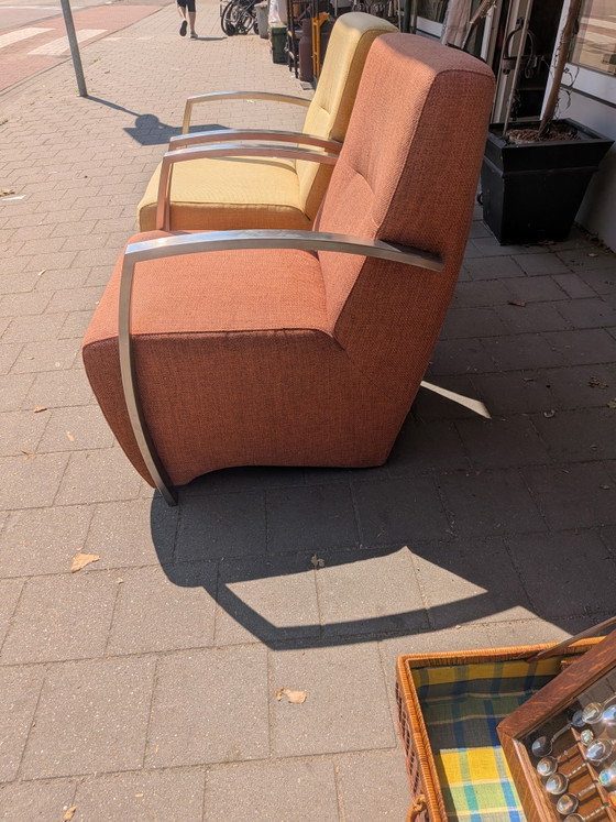 Image 1 of Paire de fauteuils lounge modernes avec accoudoirs en métal