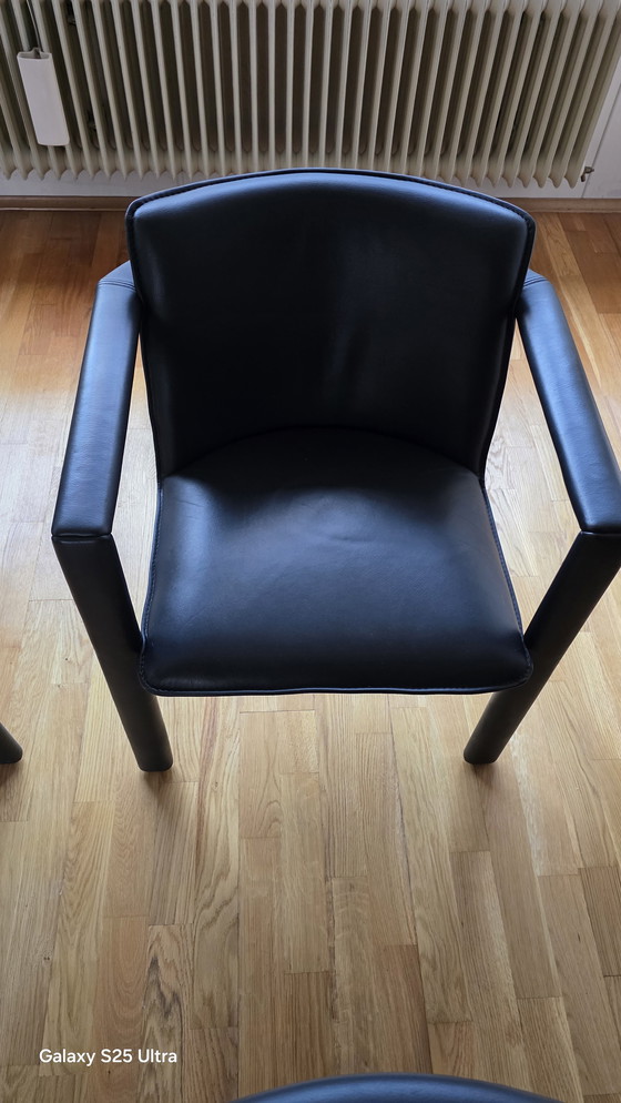 Image 1 of Leolux eettafelset incl. 4 Leolux stoelen 