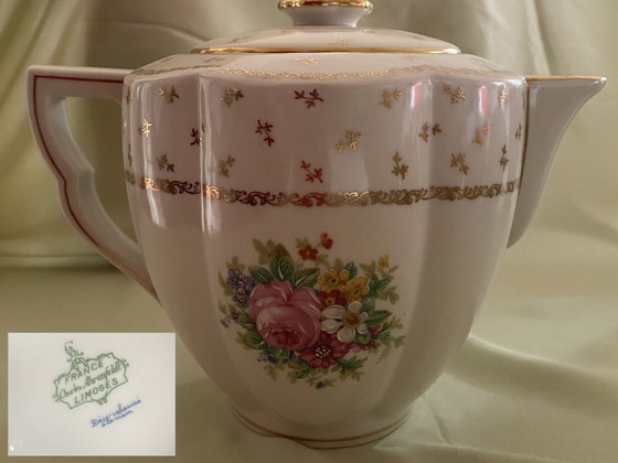 Image 1 of European Heritage Teapot Collection - 5 Pieces - Limoges, Royal Doulton, Richard Ginori