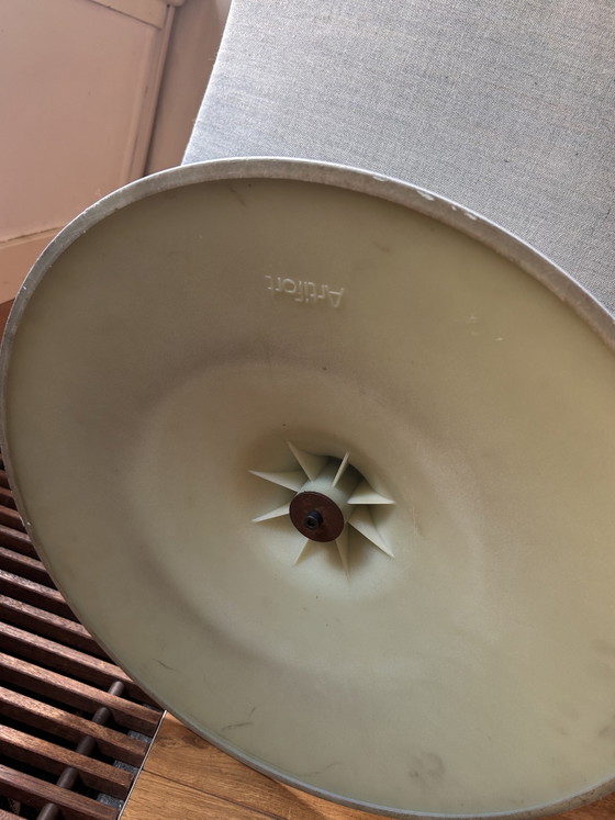 Image 1 of Artifort F504