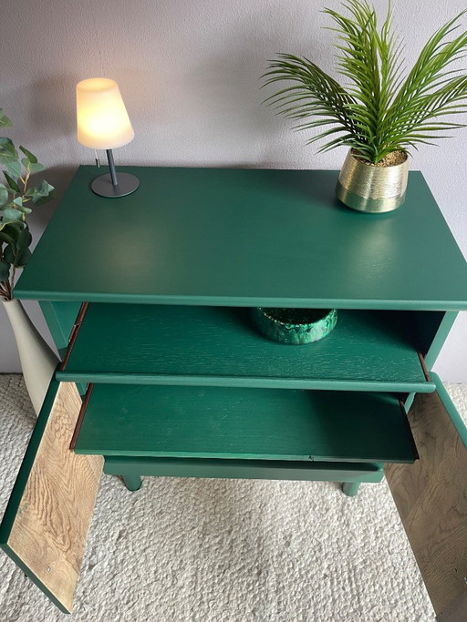 Unieke statementkast | Diepgroen met messing details