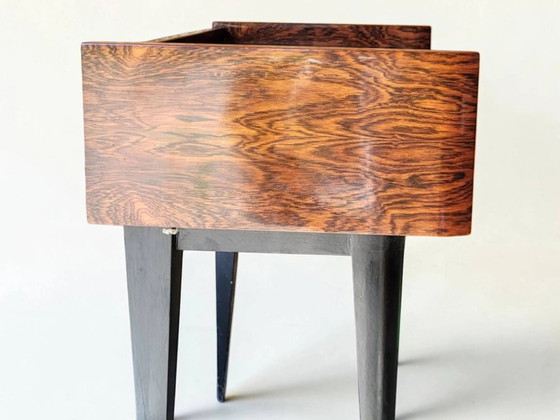 Comodino in palissandro anni '60 – Comodini, Wood, Brass, Art Deco (photo 4 of 14)