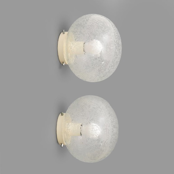 Image 1 of Par de lámparas de pared Stilnovo con difusor de cristal, años 60
