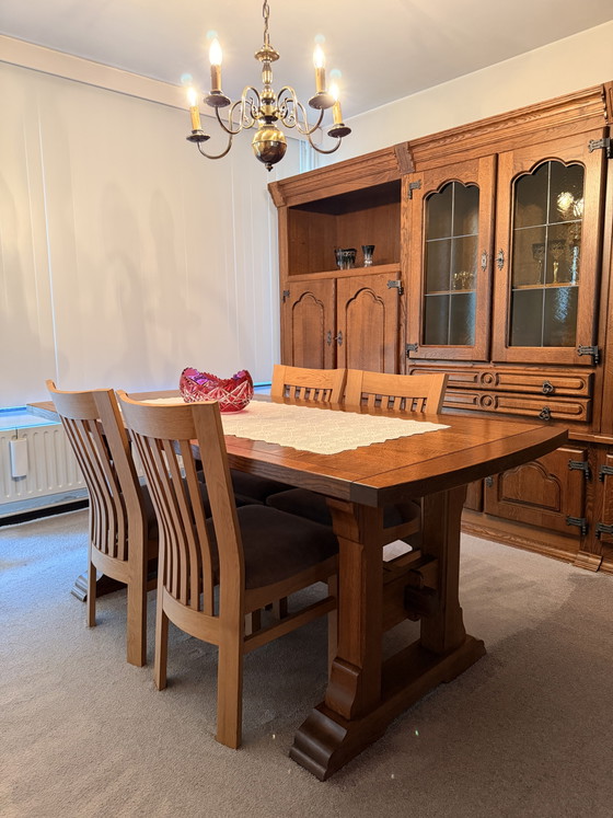 Image 1 of Beautiful dining table + 4 chairs