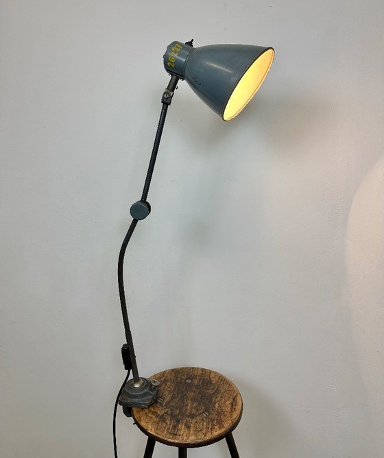 Image 1 of Large Grey Industrial Workshop Table Lamp, 1960s