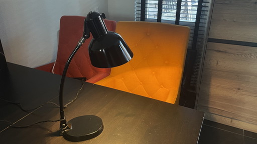 Mooie zwarte SIS bureaulamp