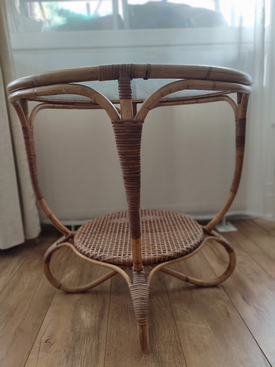 Image 1 of Rattan Table Table Rohe Noordwolde clouded glass