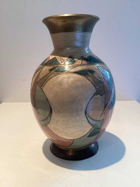 Beautiful vintage Art Deco style vase in solid brass with handmade geometric pattern., Metal, Blue (photo 3 of 5)