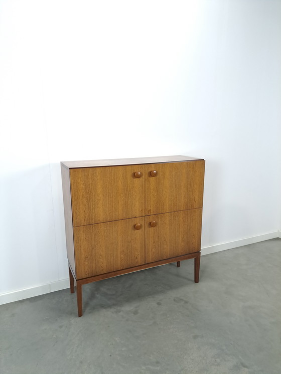 Image 1 of Meuble Palette Möbel en placage de bois de rose avec 4 compartiments et poignées rondes vintage