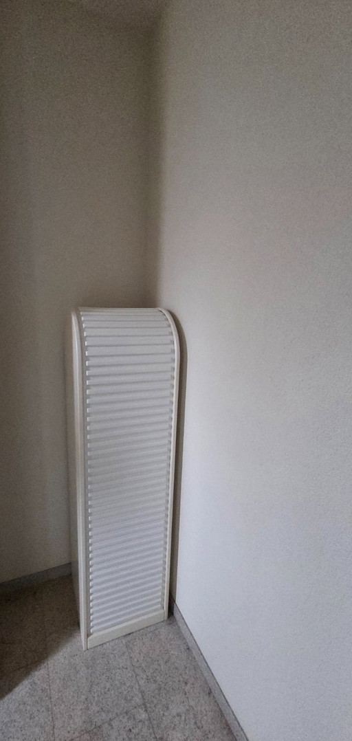 Pastoe Amsterdammer roller door cabinet - 134.5x37x37 cm