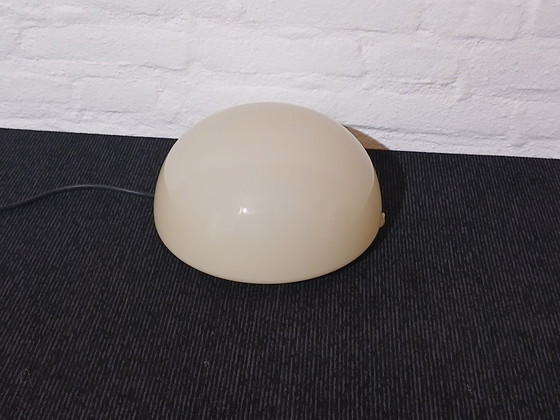 Image 1 of Gispen – Giso - Lampe Opaline jaune Ø 25 cm Vintage