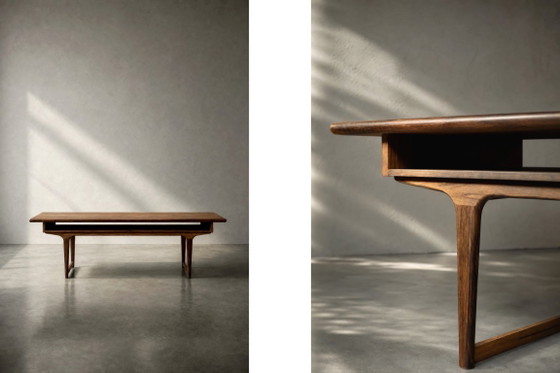 Image 1 of Mesa de centro danesa de palisandro, estilo moderno de mediados de siglo, con estante, década de 1960.