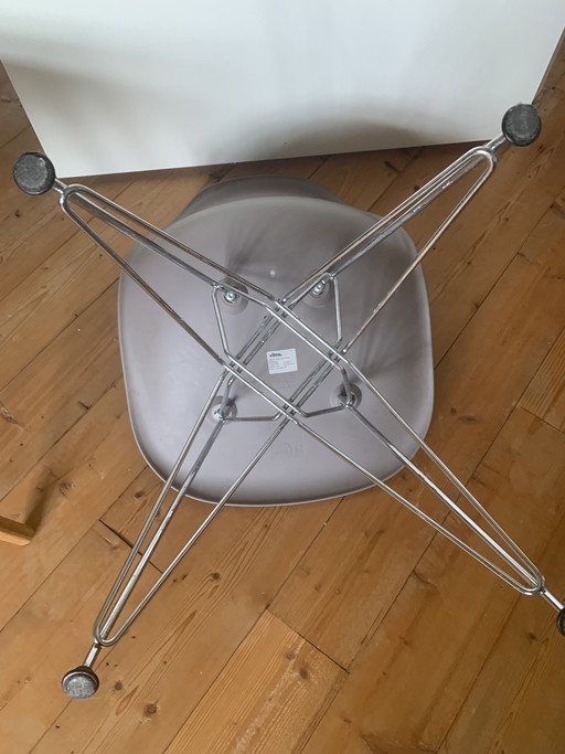 Chaise Vitra Eames couleur 25 - 2 pièces