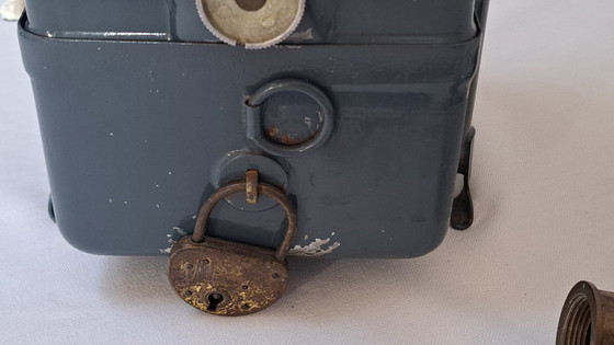 Image 1 of old gas meter