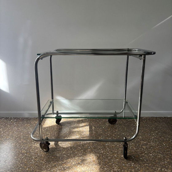 Image 1 of Carrito Bauhaus de metal cromado y cristal, década de 1930, Países Bajos