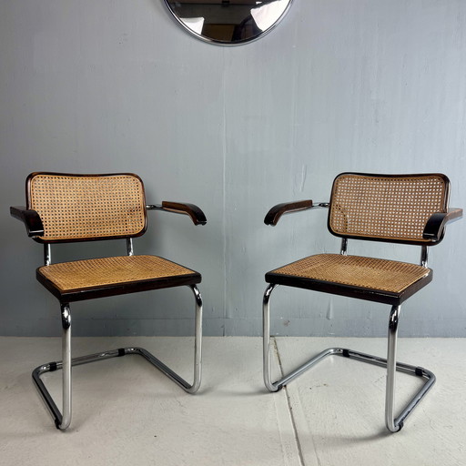 2 chaises Bauhaus vintage Pander B64