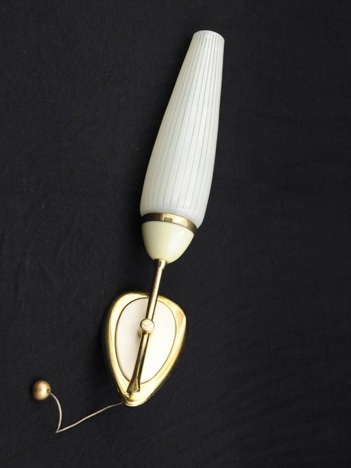 Wilhelm Riphahn Wandleuchte „Feinste Fünfziger“ in Pastellweiß * Bauhaus * 1950er * Vintage