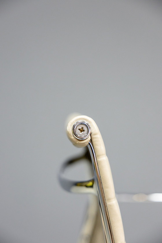 Image 1 of Silla de oficina Eames EA117, 6x