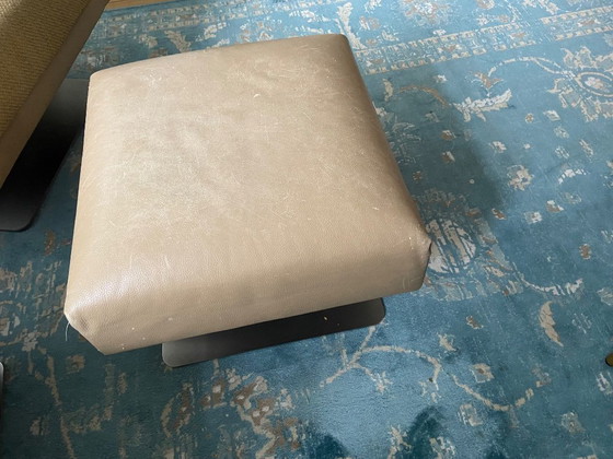 Image 1 of Conjunto Montis Impala: 2 sillones de diseño + otomana - Gijs Papavoine