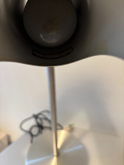 Fuga Tischlampe, Maija Liisa Komulainen, Raak Amsterdam