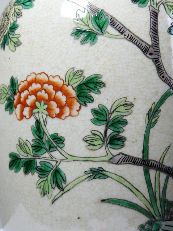Image 1 of Large Chinese stoneware vase with crackled "Chenghua" glaze, apocryphal, early 20th century