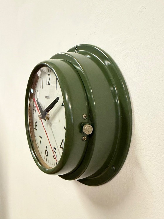 Horloge murale vintage Citizen verte représentant des navires, années 1980 – Pendules, Glass, Iron (photo 4 of 18)