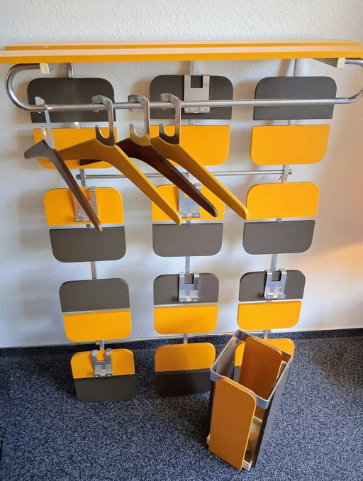 Seltene Vintage-Wandgarderobe und Schirmständer im Space-Age-Stil aus den 1970er Jahren